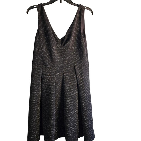 Dresses & Skirts - Betsey Johnson Black Metallic Silver Bow Back Fit Flare Cocktail Dress Womens 14